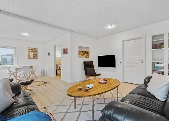 Semesterbostad 8817-hvide-sande-magevej-2 *